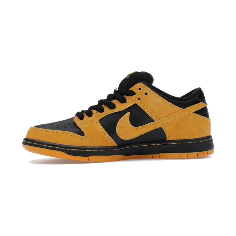 Nike SB Dunk Low Iowa - Image 5
