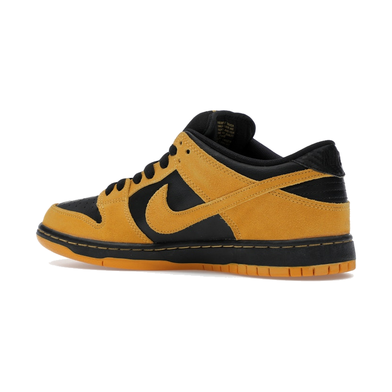 Nike SB Dunk Low Iowa - Image 6