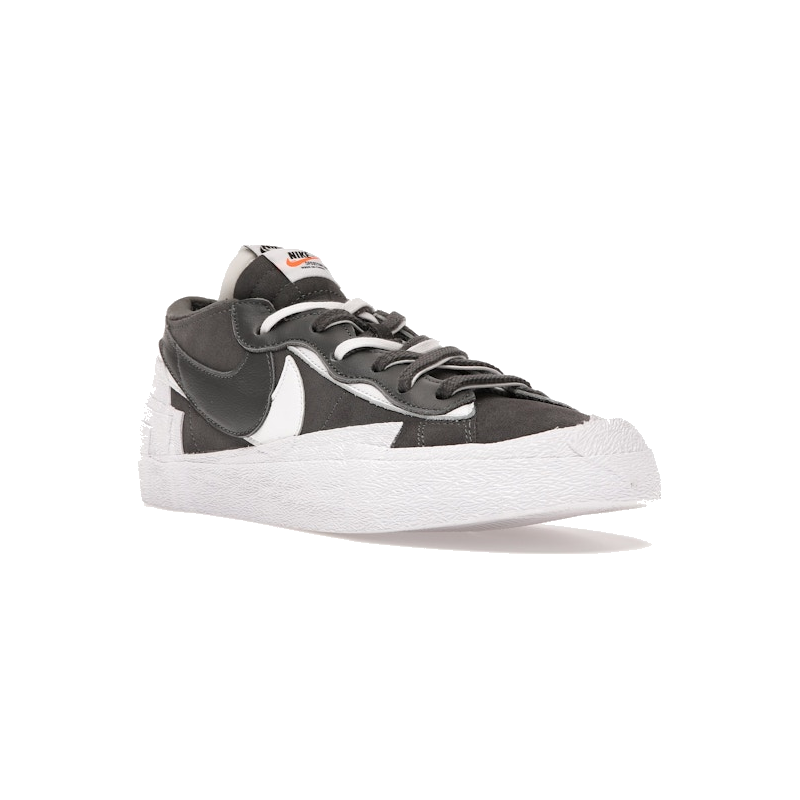 Nike Blazer Low sacai Iron Grey - Image 2