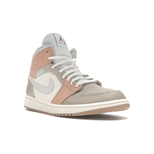 Alternative view of Air Jordan 1 Mid Milan