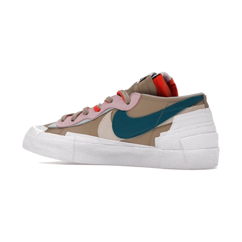 Nike Blazer Low sacai KAWS Reed - Image 6
