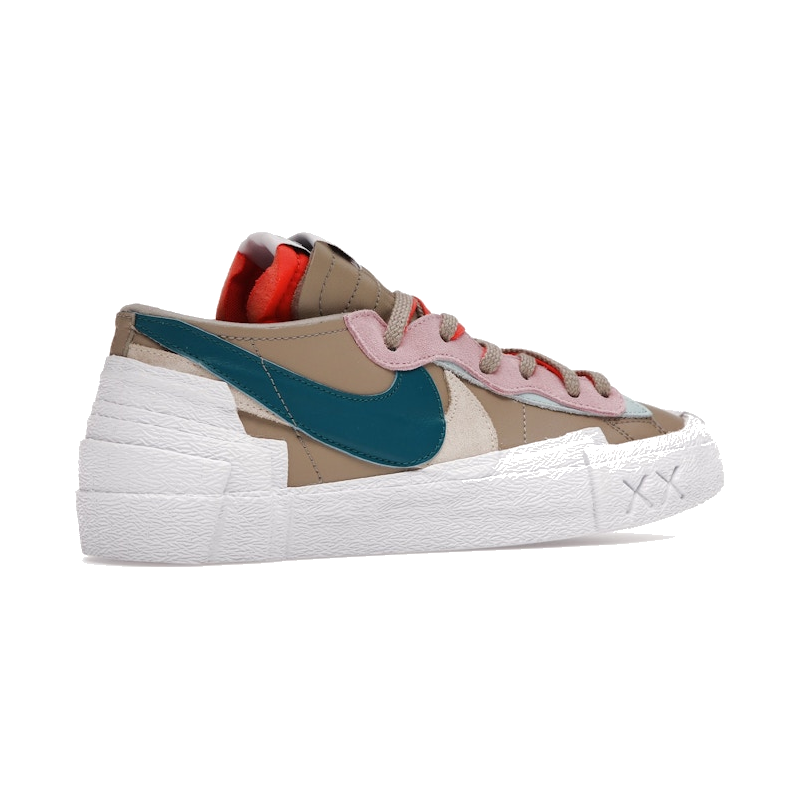 Nike Blazer Low sacai KAWS Reed - Image 10