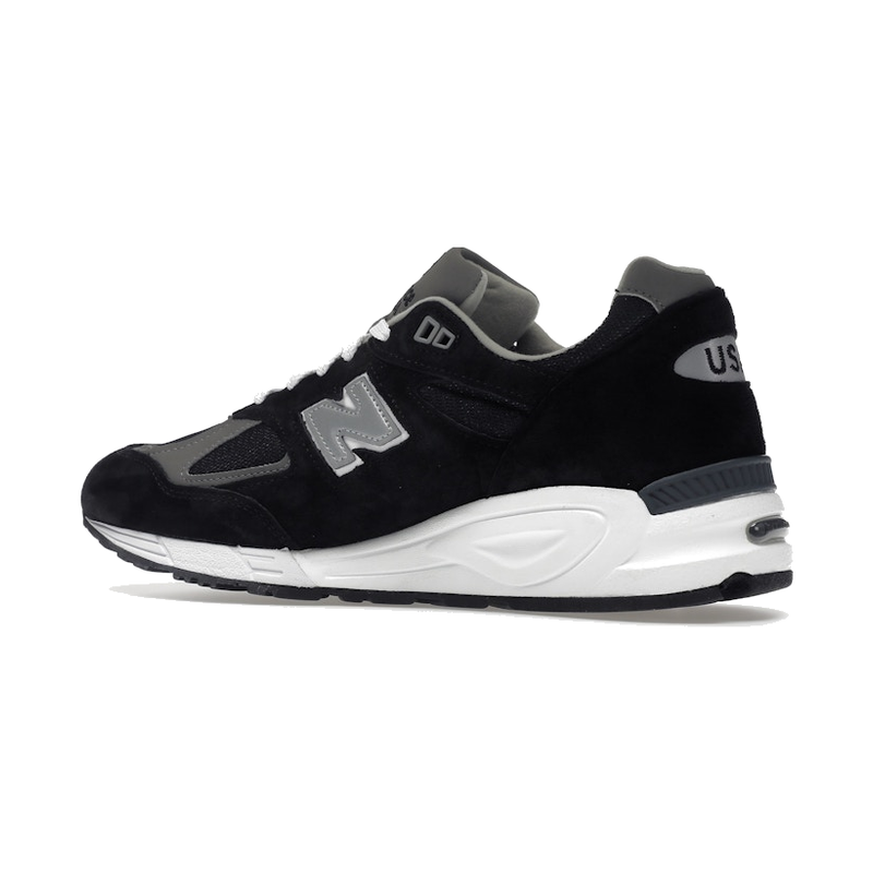 New Balance 990v2 MiUSA Black Grey - Image 6