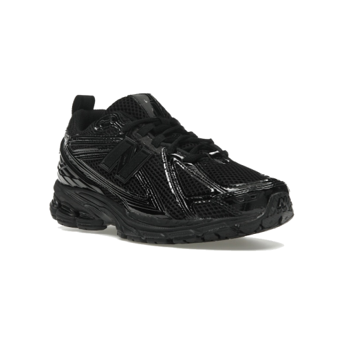 Alternative view of New Balance 1906R Black Patent