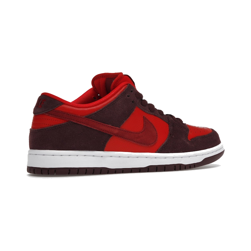Nike SB Dunk Low Cherry - Image 10