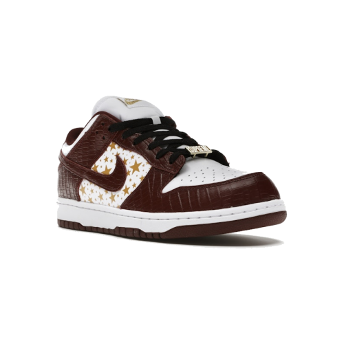 Alternative view of Nike SB Dunk Low Supreme Stars Barkroot Brown 2021