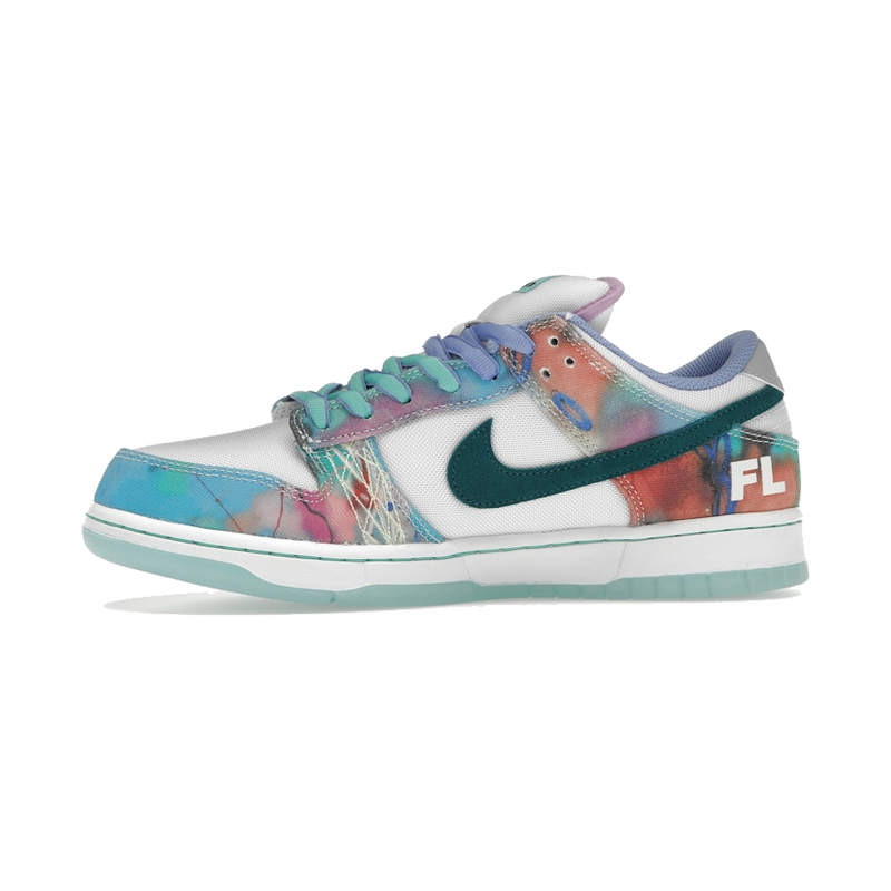 Nike SB Dunk Low Futura Laboratories Bleached Aqua - Image 5
