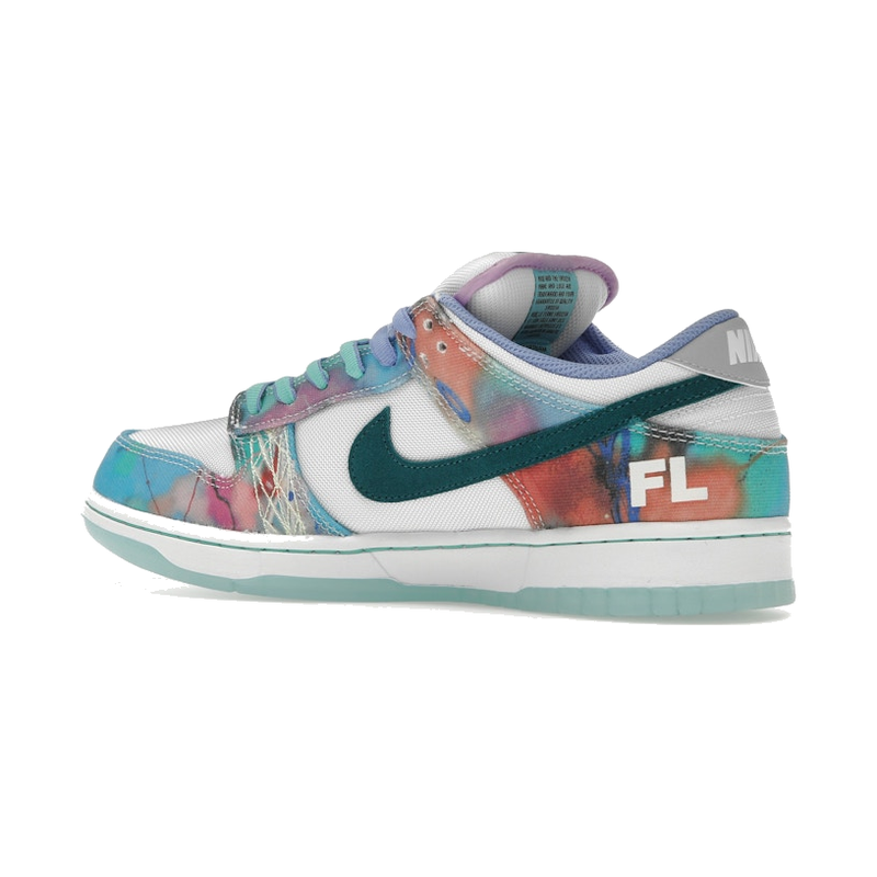 Nike SB Dunk Low Futura Laboratories Bleached Aqua - Image 6