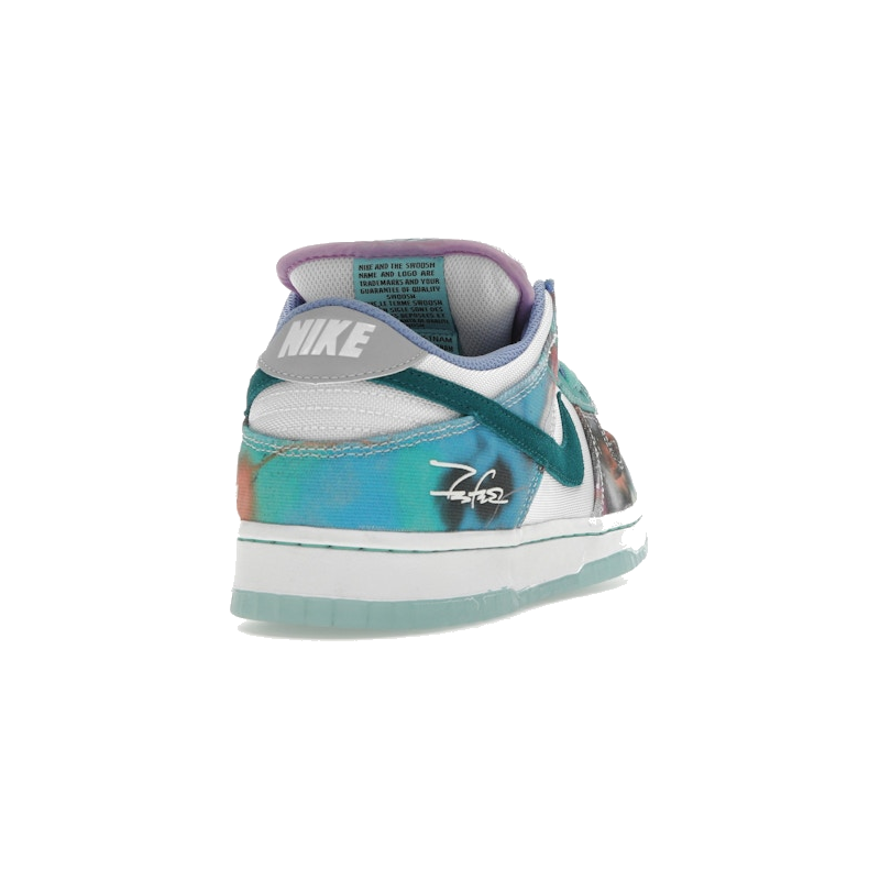 Nike SB Dunk Low Futura Laboratories Bleached Aqua - Image 9