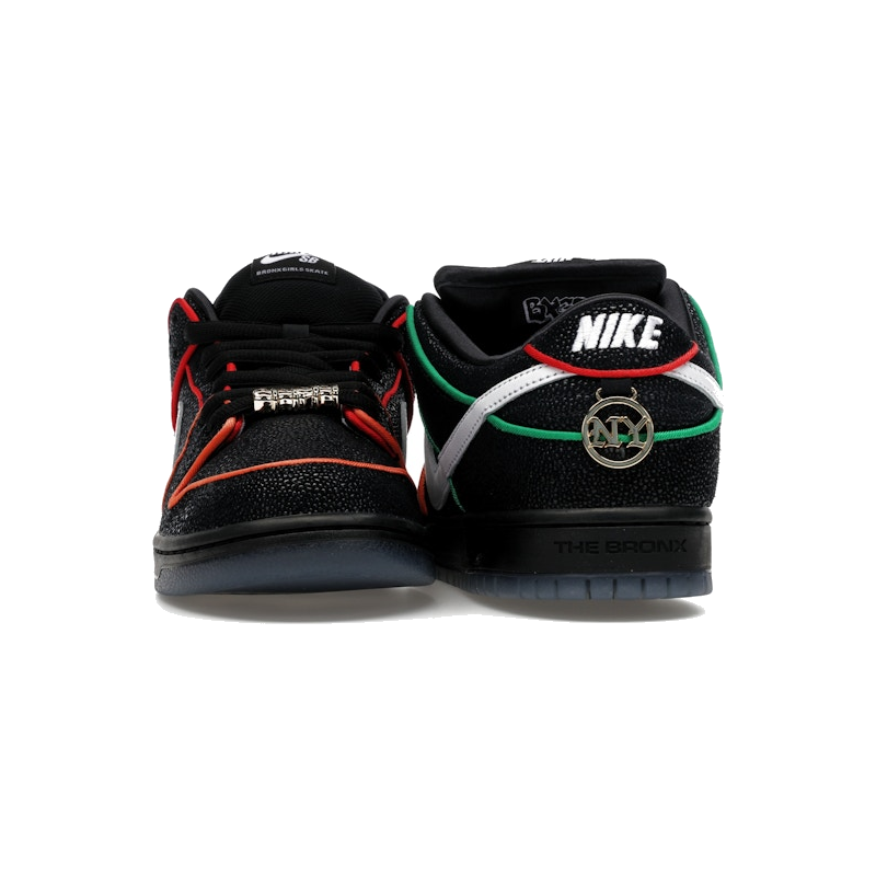 Nike SB Dunk Low Bronx Girls Skate - Image 3