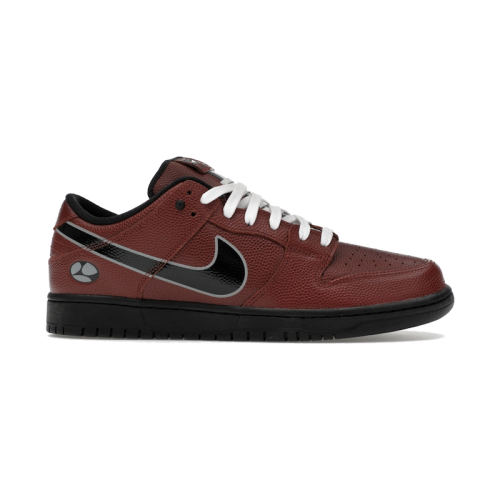 Nike SB Dunk Low Limosine Skateboards