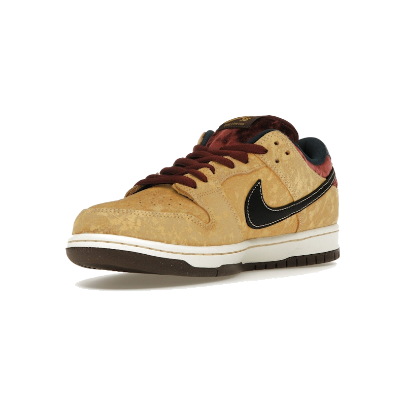 Nike SB Dunk Low City of Cinema - Image 4