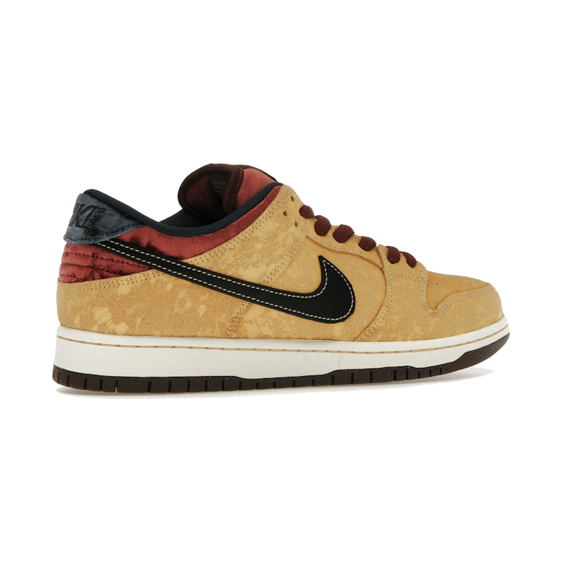 Nike SB Dunk Low City of Cinema - Image 10