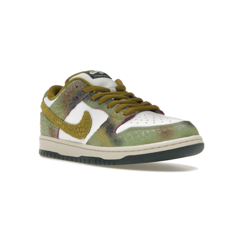 Alternative view of Nike SB Dunk Low Alexis Sablone Chameleon