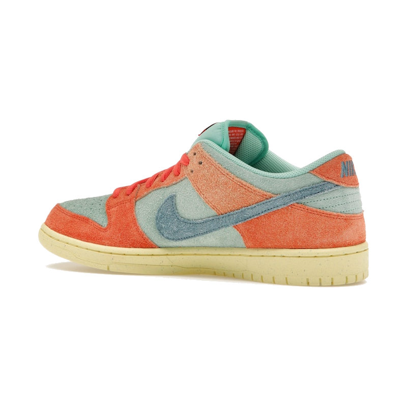 Nike SB Dunk Low Orange Emerald Rise - Image 6