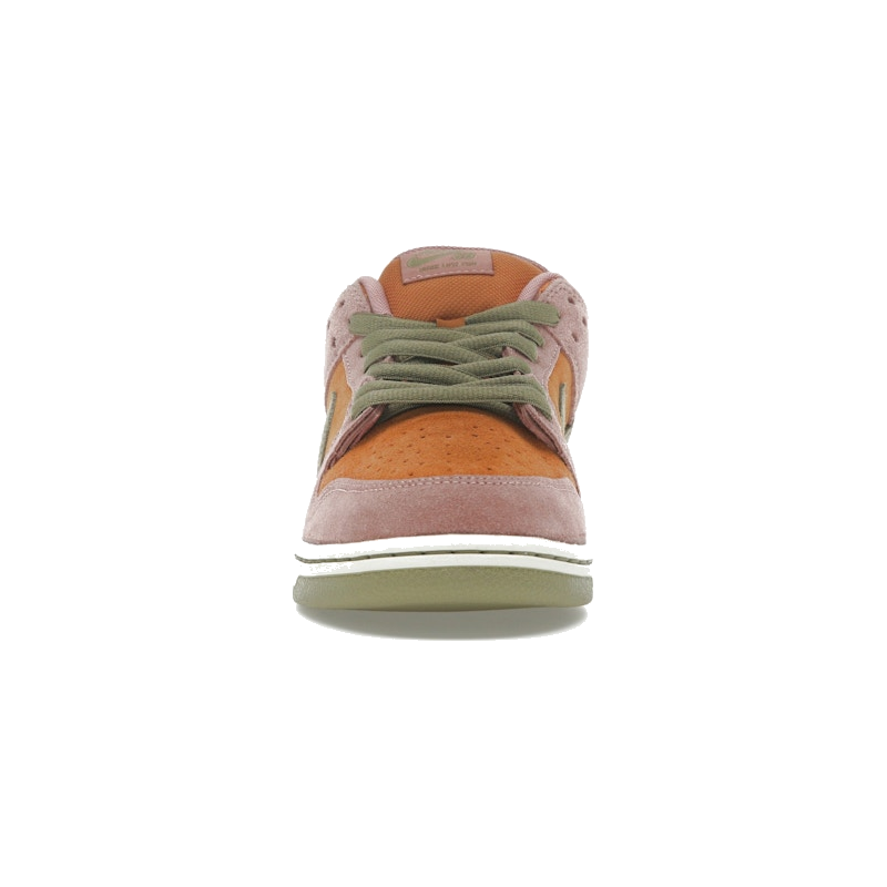 Nike SB Dunk Low Red Stardust - Image 3