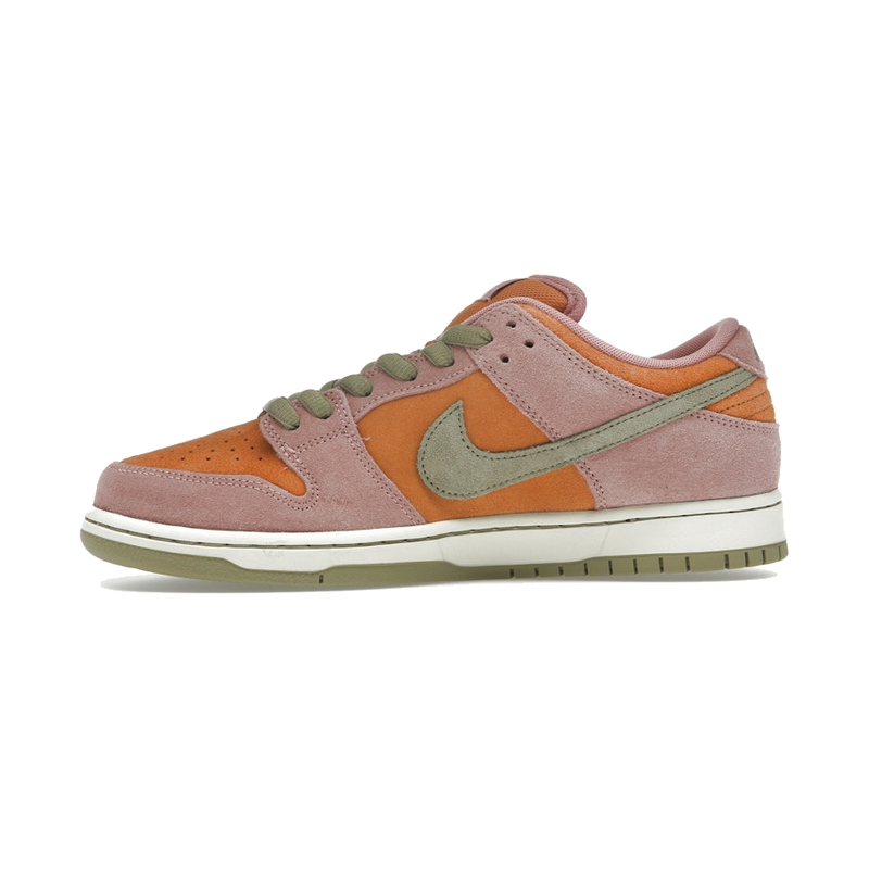 Nike SB Dunk Low Red Stardust - Image 5