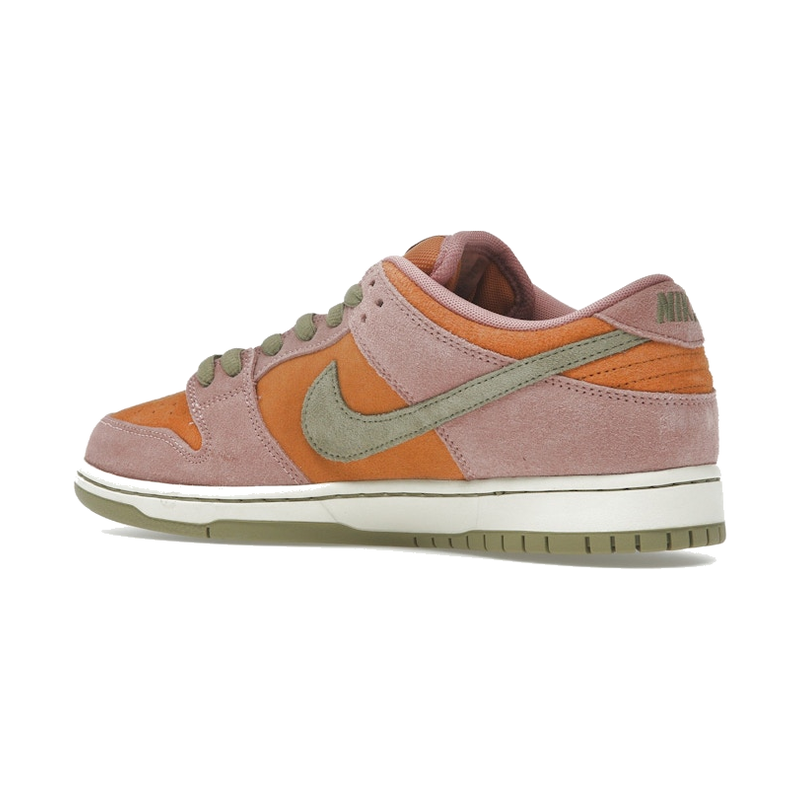 Nike SB Dunk Low Red Stardust - Image 6