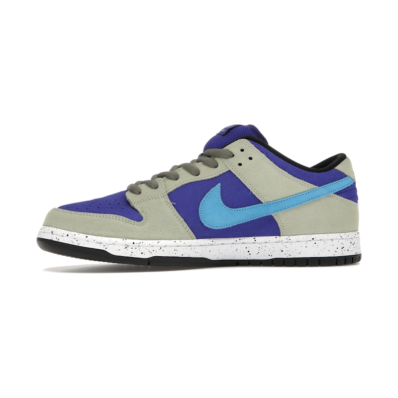 Nike SB Dunk Low ACG Celadon - Image 5
