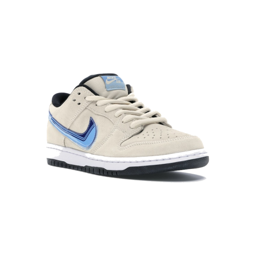 Alternative view of Nike SB Dunk Low Truck It