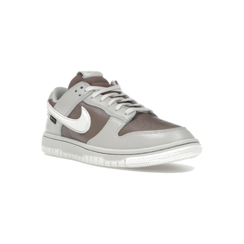 Alternative view of Nike Dunk Low Gore-Tex Light Bone