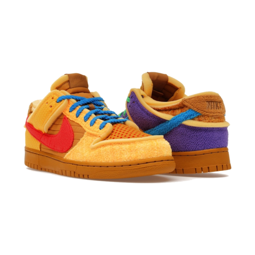 Alternative view of Nike Dunk Low Cactus Plant Flea Market Swamp Sponge Psychic Purple
