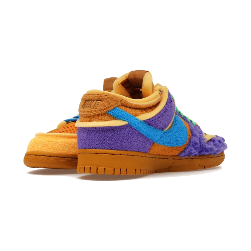 Nike Dunk Low Cactus Plant Flea Market Swamp Sponge Psychic Purple - Image 4