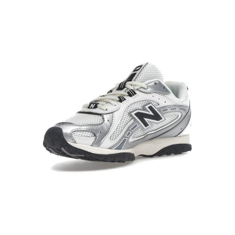 New Balance 204L Silver Metallic Black - Image 4